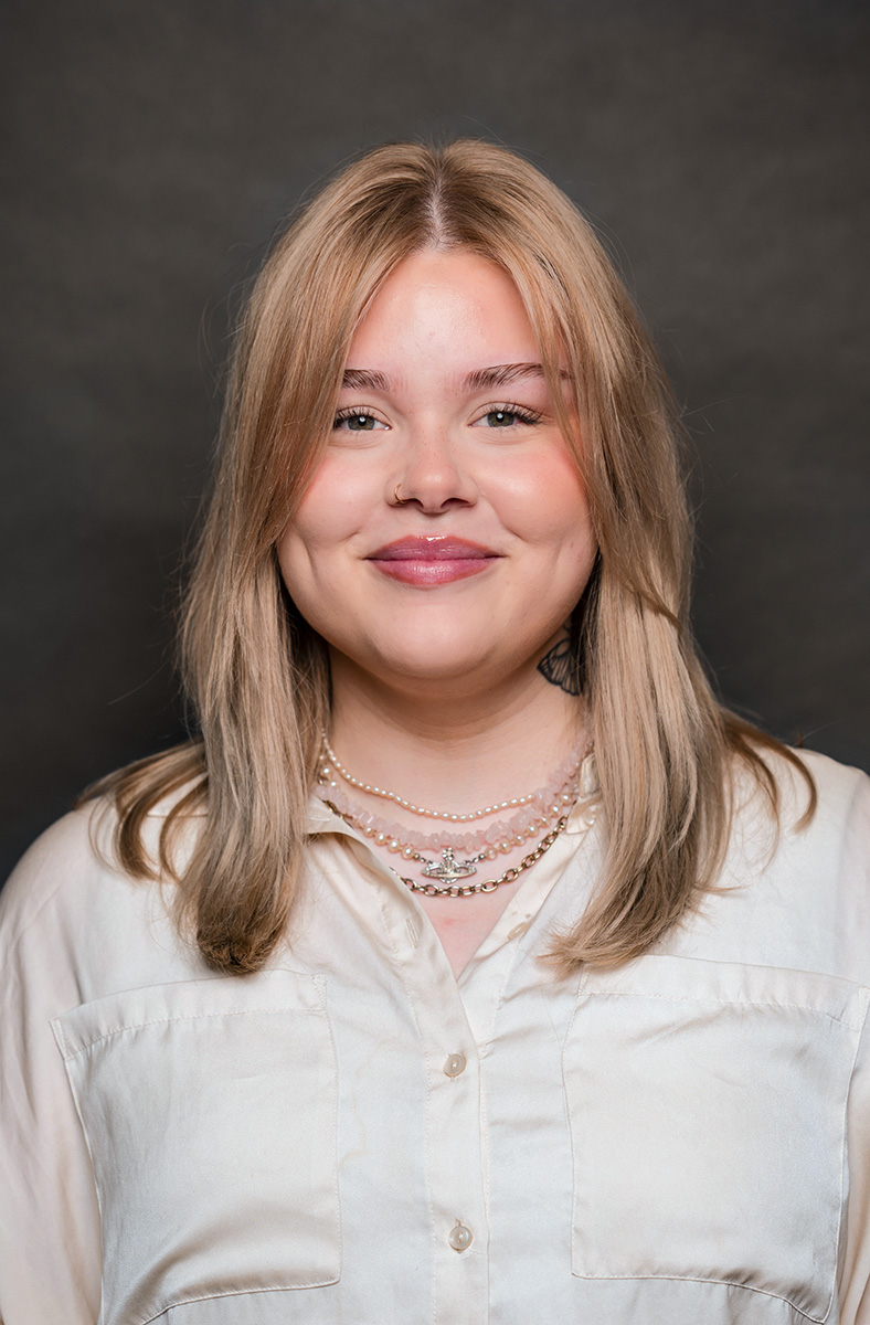 haarbörse friseur salon hennef portrait Jule Kloß